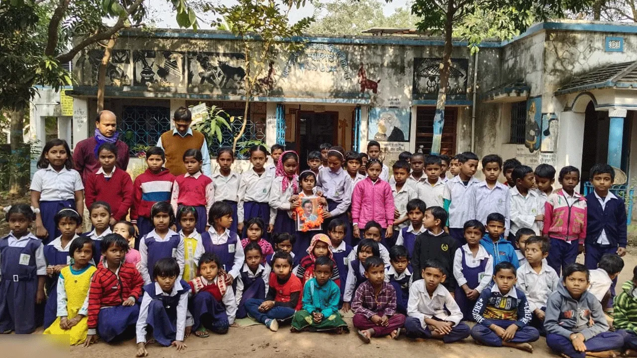 সহজ পাঠের ছবি-স্রষ্টা শিল্পী নন্দলাল বসুকে স্মরণ