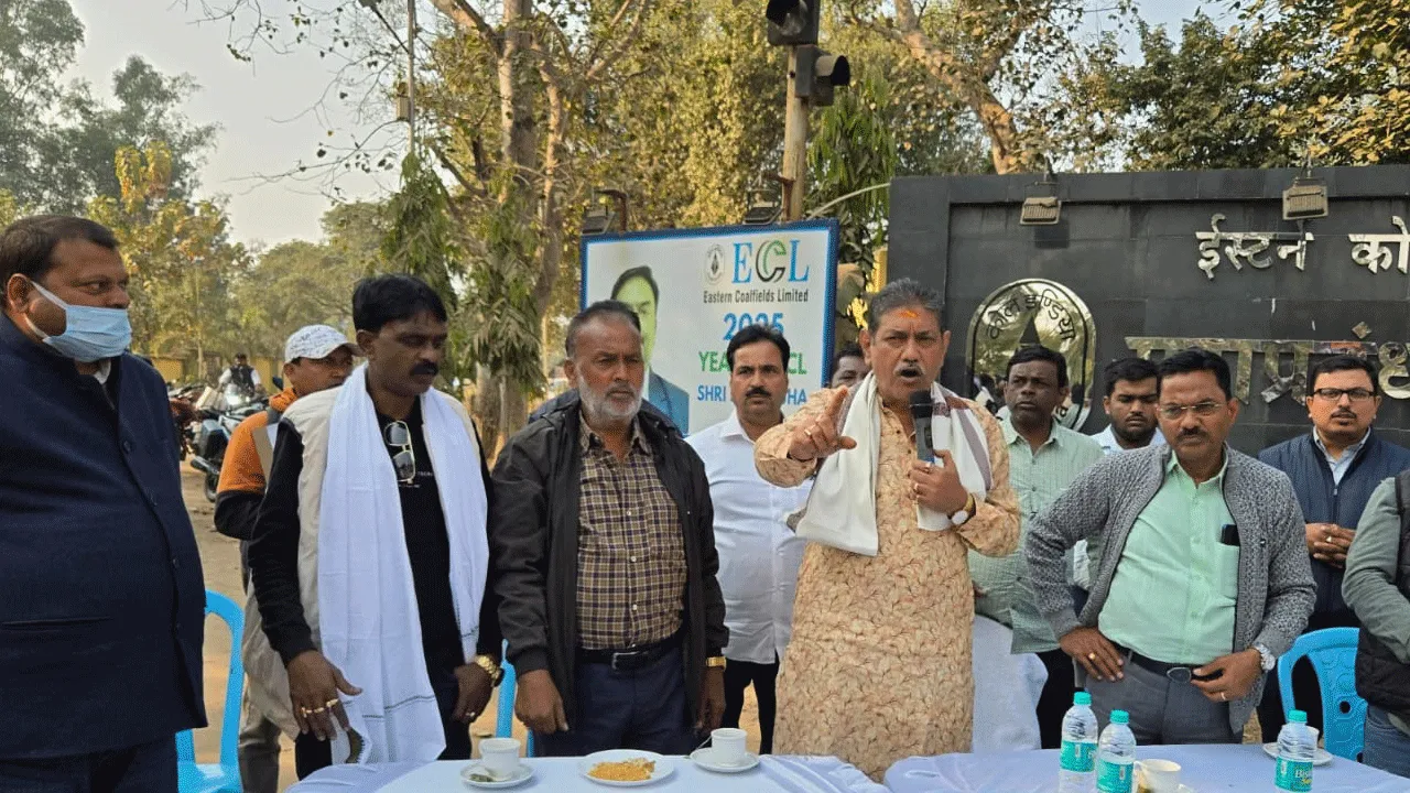 “ইসিএলের কয়লার টাকা গুজরাটে সিএসআর-এর কাজে লাগানো হচ্ছে”-বিধায়ক