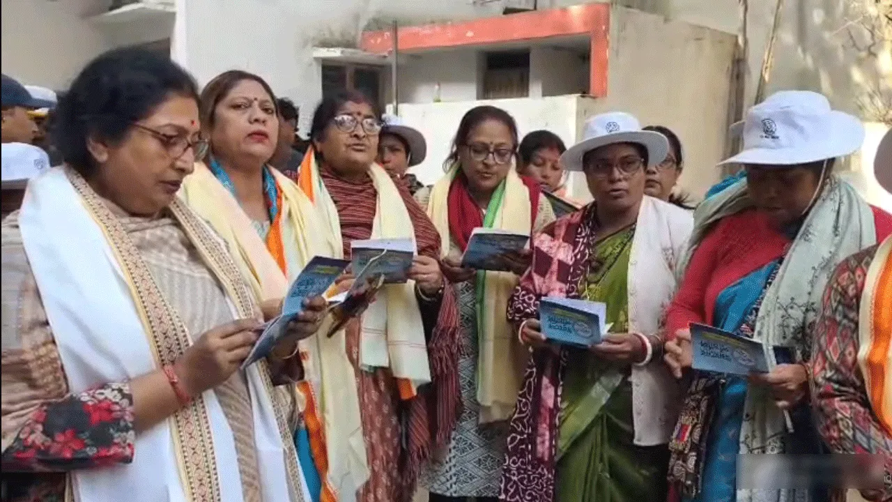 দুর্গাপুরে তৃণমূলের উন্নয়নের সংলাপ যাত্রা