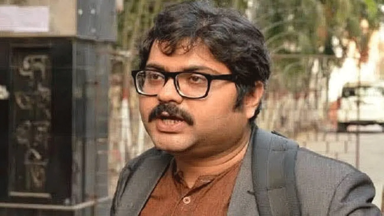 ইভিএম নিয়ে বিভ্রান্তি ছড়ানোর অভিযোগ: গ্রেপ্তার গর্গ চট্টোপাধ্যায়