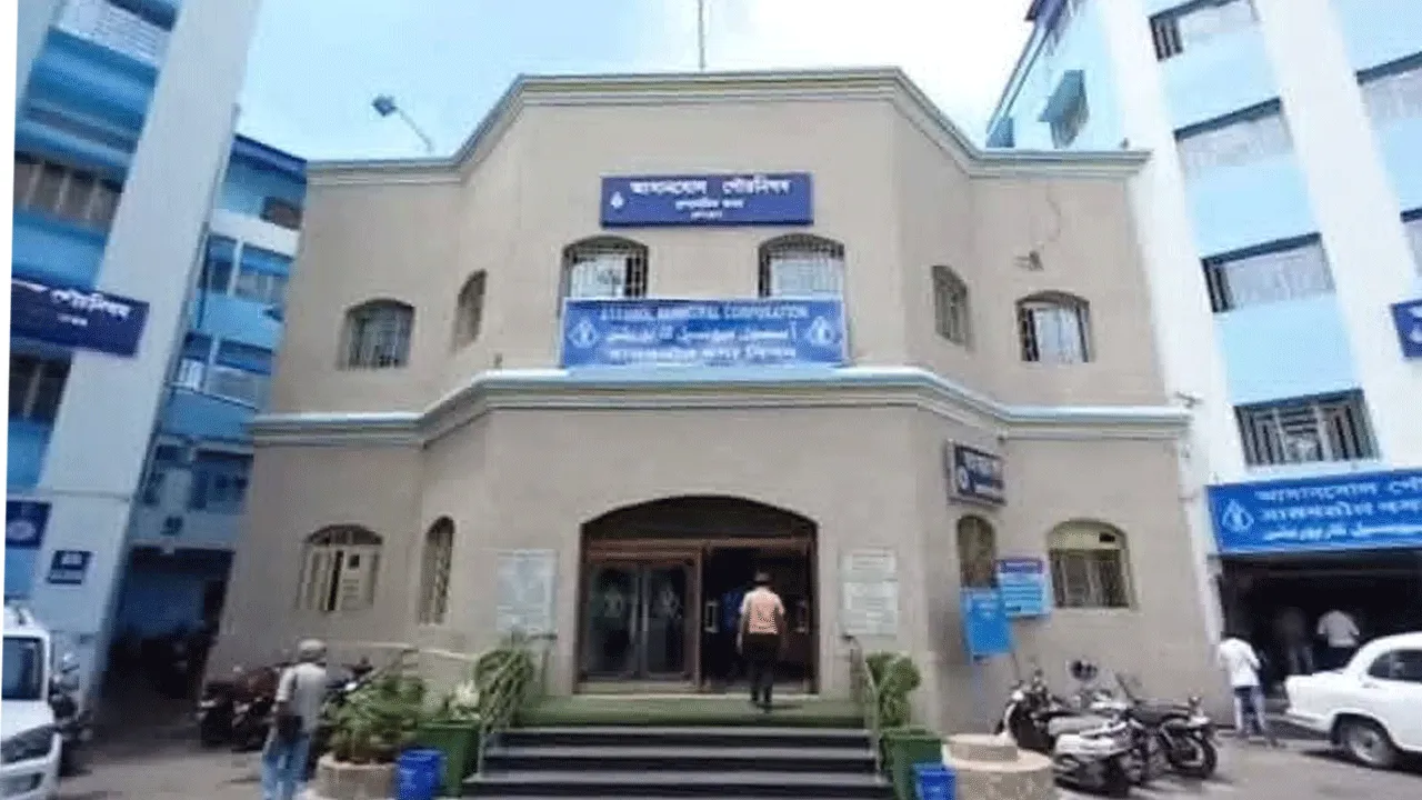 পিছু হঠল পুরনিগম: উচ্ছেদ অভিযানে ‘শেষ সুযোগ’