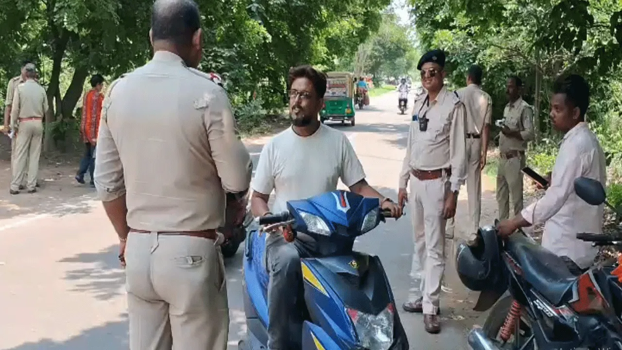 রাজ্যে পালাবদল হতেই ট্রাফিক বিভাগের কড়া অভিযান