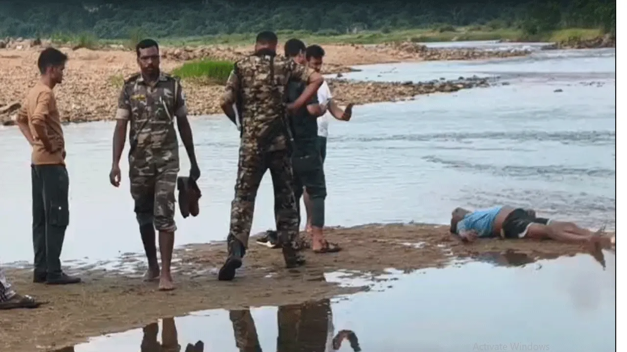 বরাকর নদীতে অজ্ঞাতপরিচয় যুবকের দেহ উদ্ধার, চাঞ্চল্য