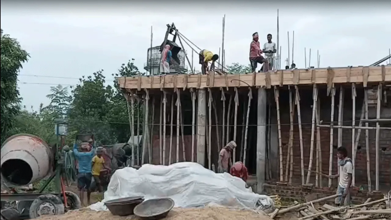 বিজেপির অঞ্চল সভাপতির বিরুদ্ধে দুর্নীতির অভিযোগ, অস্বস্তিতে গেরুয়া শিবির