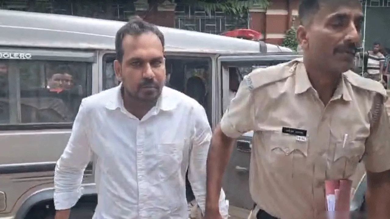 তোলাবাজির অভিযোগে গ্রেপ্তার গঙ্গাজলঘাটী গ্রাম পঞ্চায়েত প্রধান