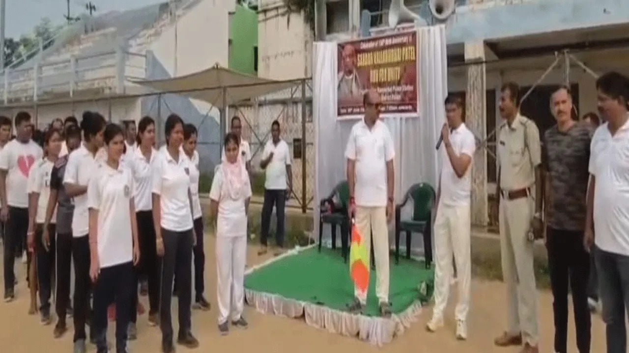 রামপুরহাটে ‘রান ফর ইউনিটি’: সর্দার প্যাটেলের জন্মজয়ন্তীতে ঐক্যের জয়গান​