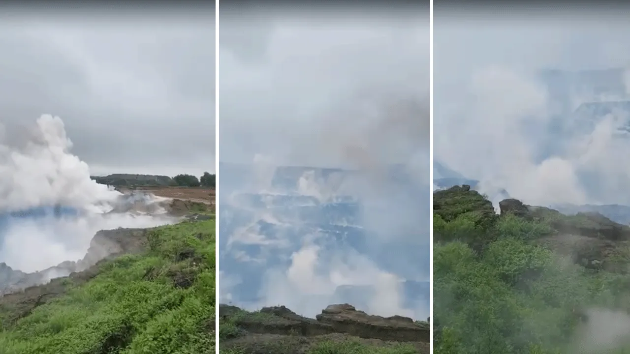 ভারী বৃষ্টির পর নিউ কেন্দা কোলিয়ারিতে ভূগর্ভস্থ আগুন থেকে ব্যাপক ধোঁয়া, তীব্র আতঙ্ক
