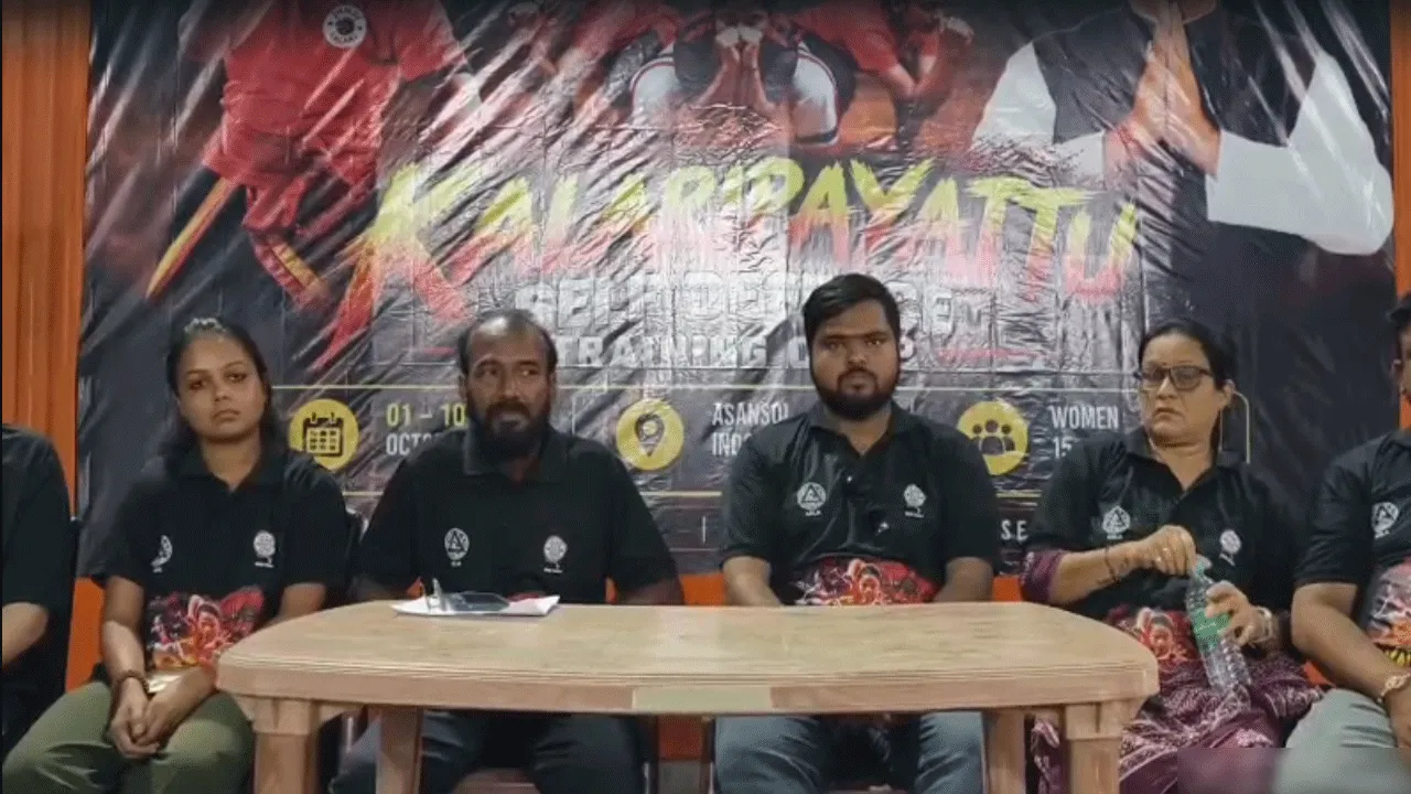 আসানসোলে শুরু হলো ১০ দিনের কলরিপায়ট্টু প্রশিক্ষণ শিবির: লক্ষ্য নারী সুরক্ষা ও ক্ষমতায়ন