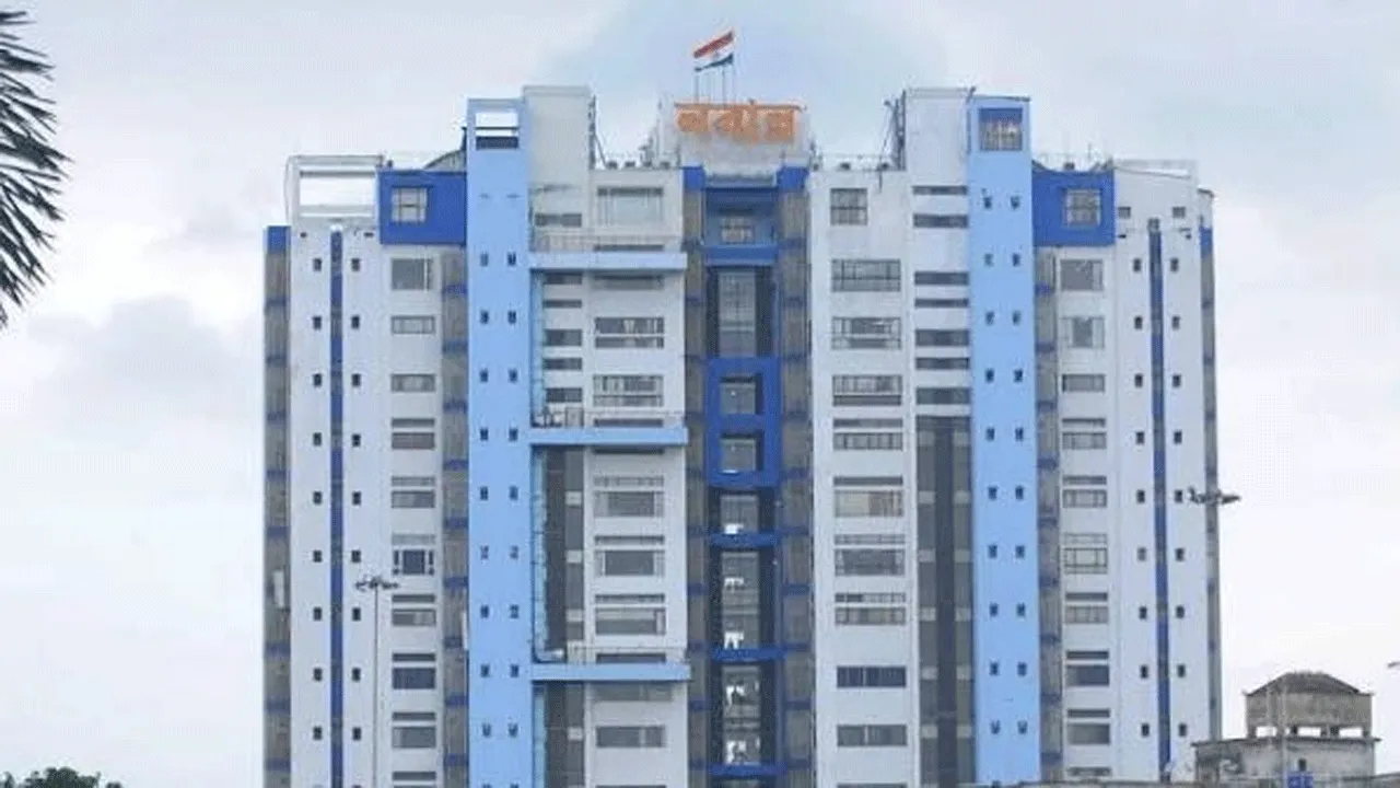 সপ্তম বেতন কমিশনের কাজ শুরু, সরকারি কর্মীদের বেতন-ভাতার তথ্য তলব