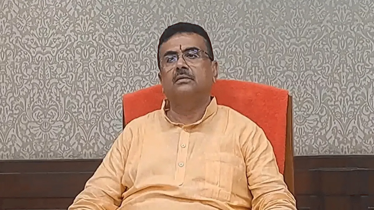চোরবাগান দুর্ঘটনায় নিহতদের পরিজনদের সমবেদনা জানাতে পূর্ব বর্ধমান ও আরামবাগে  মুখ্যমন্ত্রী