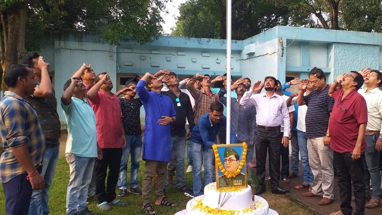 আই এন টি ইউ সি’র বিভিন্ন ইউনিটে স্বগৌরবে পালিত স্বাধীনতা দিবস