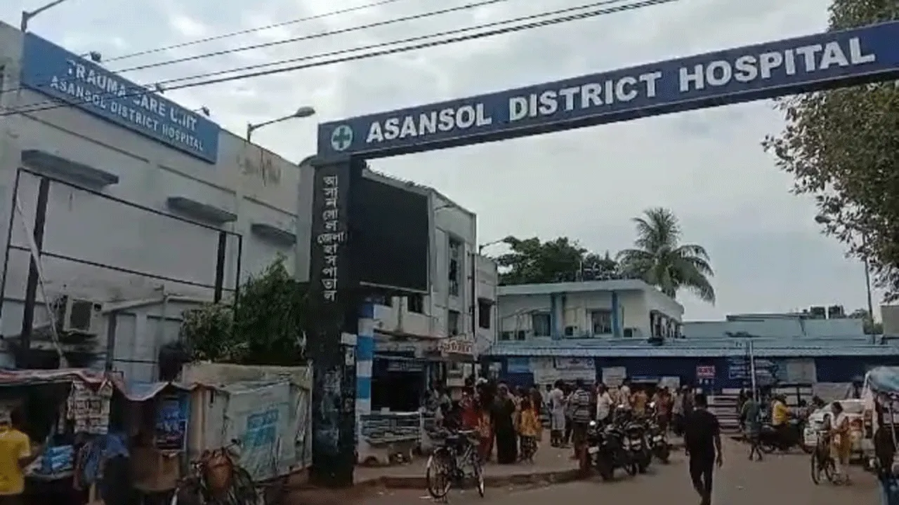 বায়না শেষে বাড়ি ফেরার পথে দুর্ঘটনায় মৃত্যু ঢাকীর
