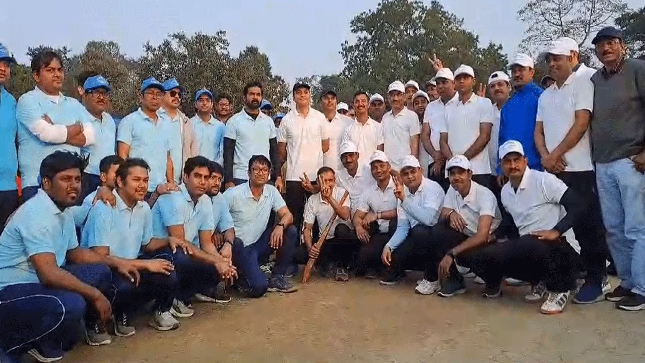 ডি এম একাদশ বনাম এস পি একাদশের রিপাবলিক ডে ফ্রেন্ডলি ক্রিকেট ম্যাচ