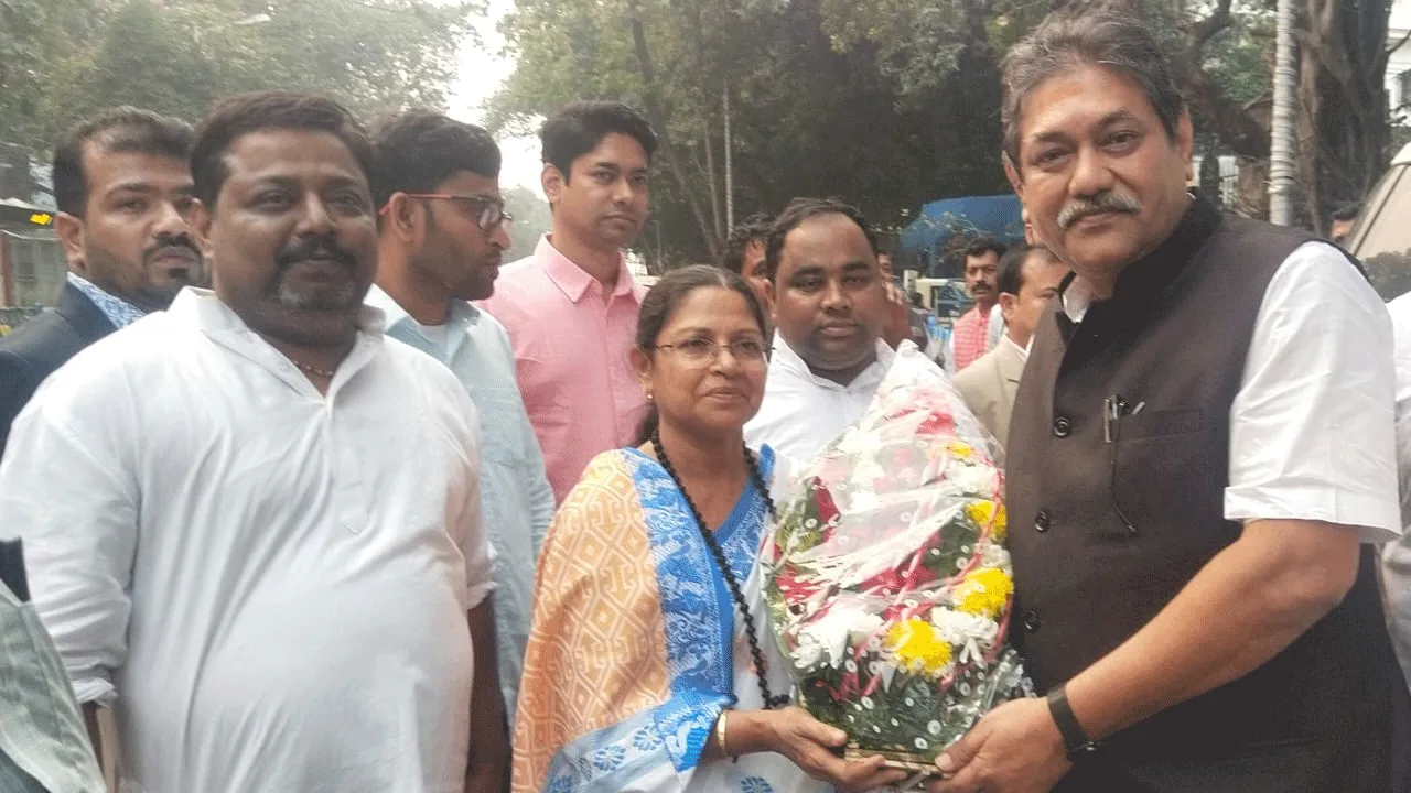 রাজ্যসভা নির্বাচনে নিশ্চিত জয়ের হাসি মমতা বালা ঠাকুরের