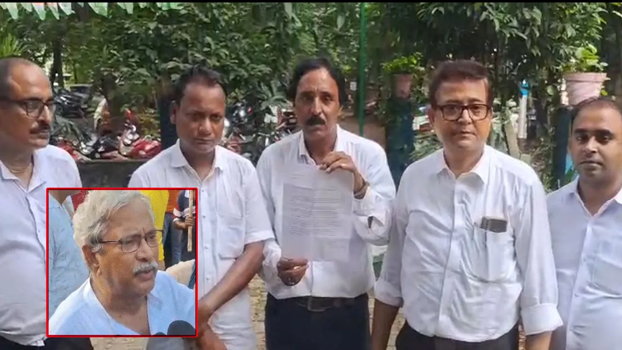 দুর্গাপুরে বাম নেতার কুকথায় থানায় অভিযোগ দায়ের