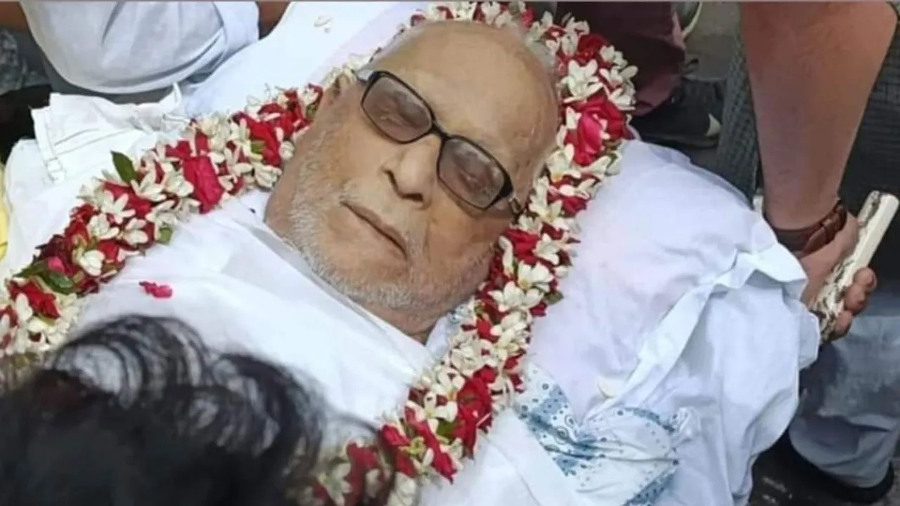 না ফেরার দেশে রাজ্যের প্রাক্তন মুখ্যমন্ত্রী বুদ্ধদেব ভট্টাচার্য্য