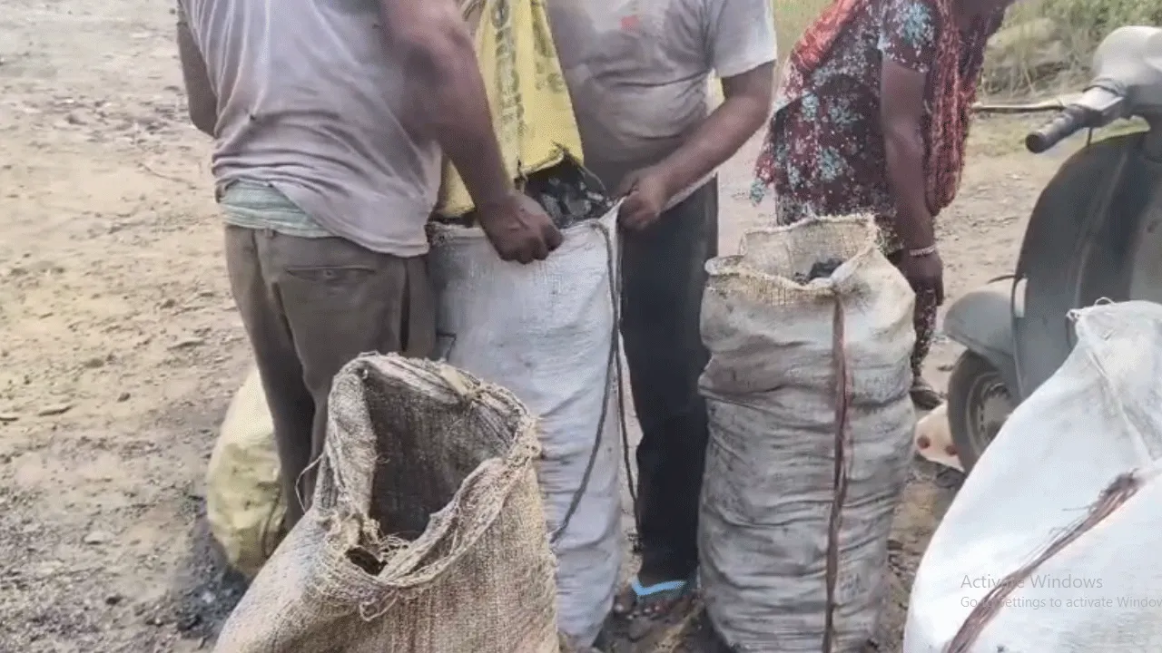 ফাঁড়ির কাছেই চলছে পাচার, খবর নেই দাবি পুলিশের