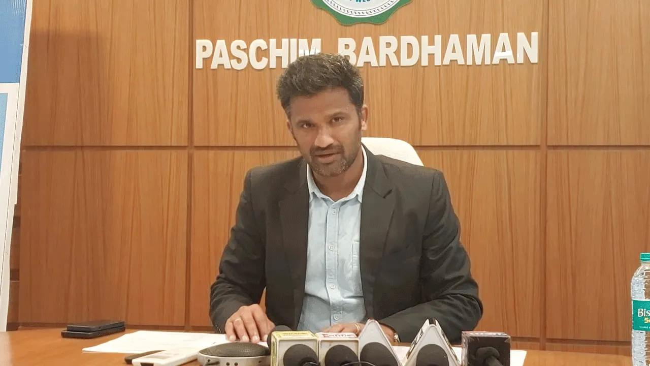 জাতীয় নির্বাচন কমিশনে পুরস্কৃত পশ্চিম বর্ধমানের জেলাশাসক