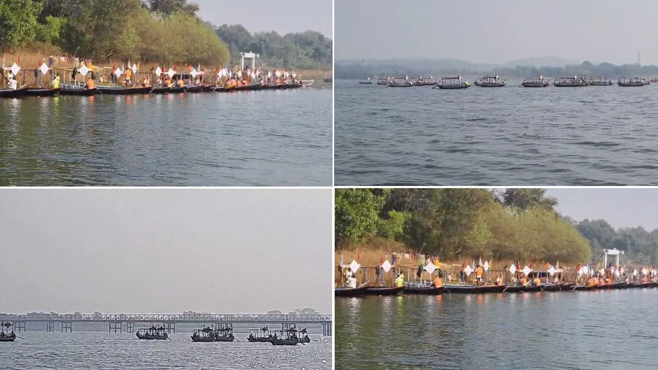 মুকুটমণিপুর মেলায় নৌকা বাইচ প্রতিযোগিতা