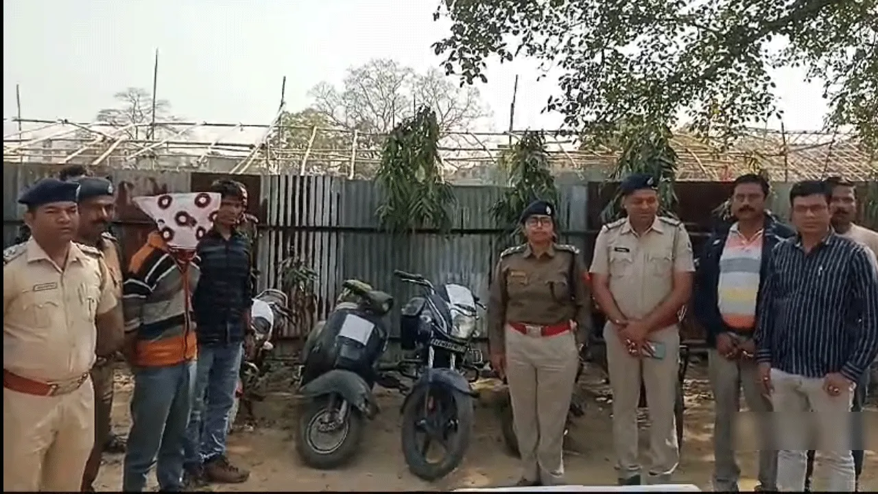 বন্দিকে জিজ্ঞাসাবাদ করে চুরি যাওয়া বাইক উদ্ধার