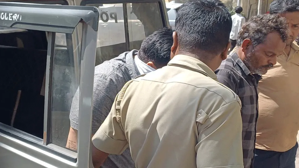 ভুয়ো নথি দেখিয়ে সরকারি খাস জমি দখল, ধৃত ১