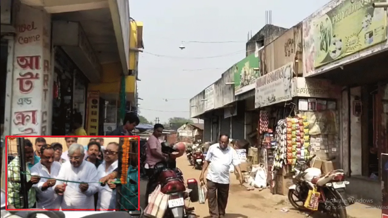 প্রায় ৫০ বছর পর দুর্গাপুরের বাজার পেল বৈধ বিদ্যুৎ সংযোগ