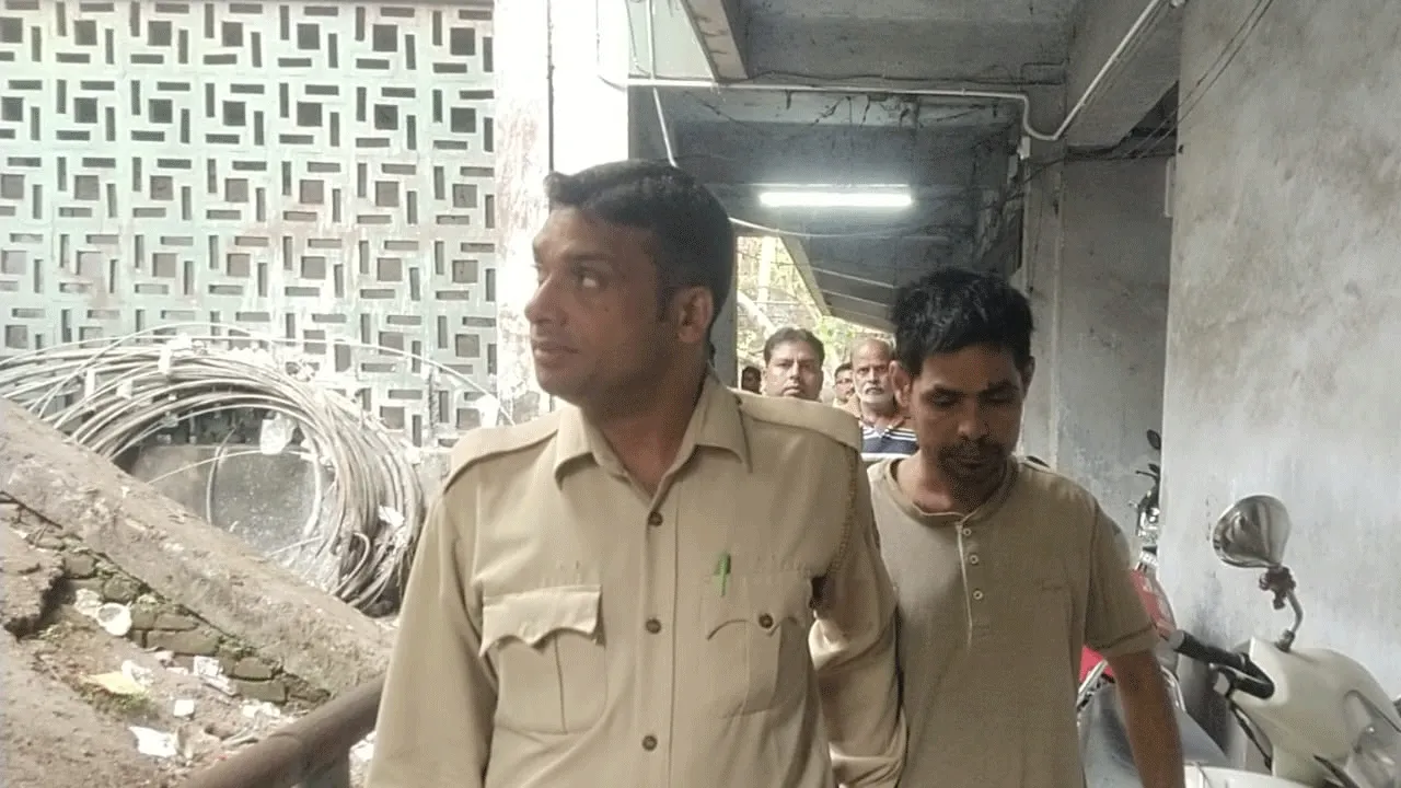 ৪৮ লক্ষ টাকার সোনা চুরি, দুর্গাপুরে মহারাষ্ট্র পুলিশের হাতে পাকড়াও যুবক