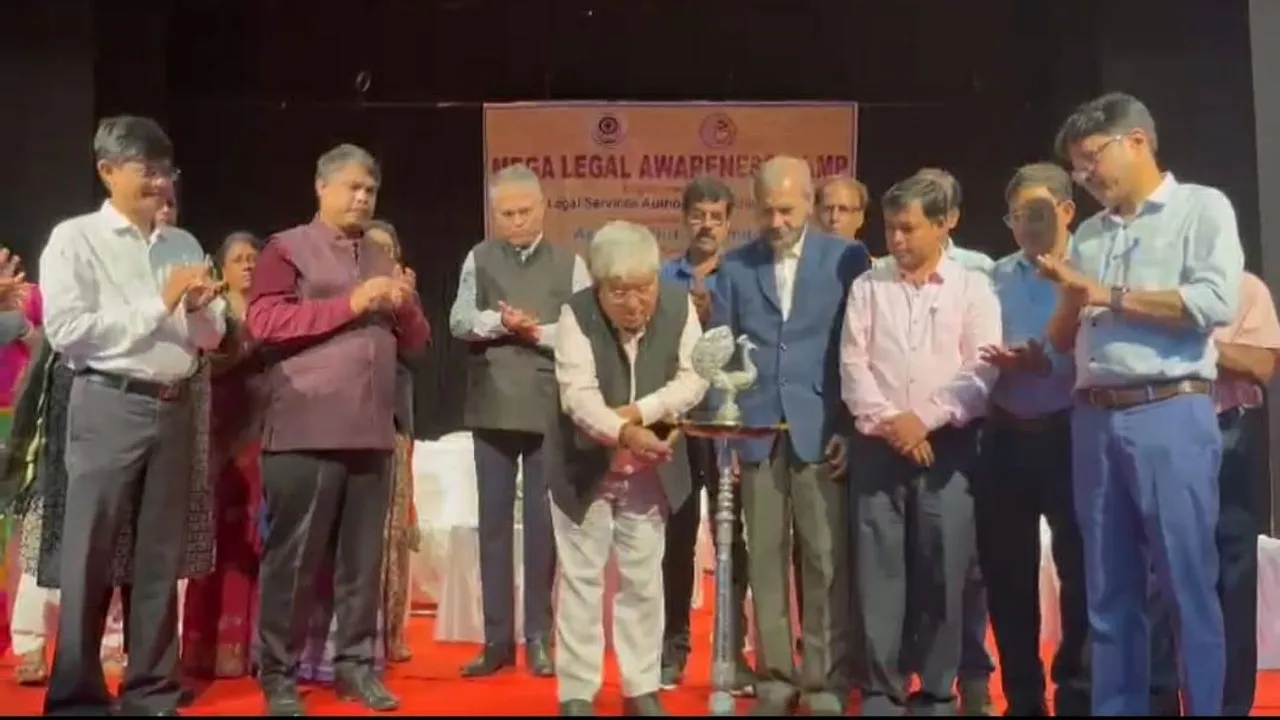 যৌনকর্মীদের অধিকার নিয়ে “মেগা লিগ্যাল অ্যাওয়ারনেস ক্যাম্প”