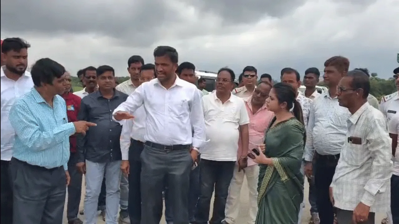 কাঁকসায় অজয়ের সেতুর উদ্বোধনের তোড়জোড়, প্রশাসনিক তৎপরতা