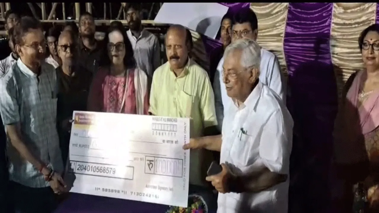 উত্তরবঙ্গের জন্য ত্রাণ সহায়তা কল্পতরু মেলা কমিটি ও দুর্গাপুর নগর নিগমের