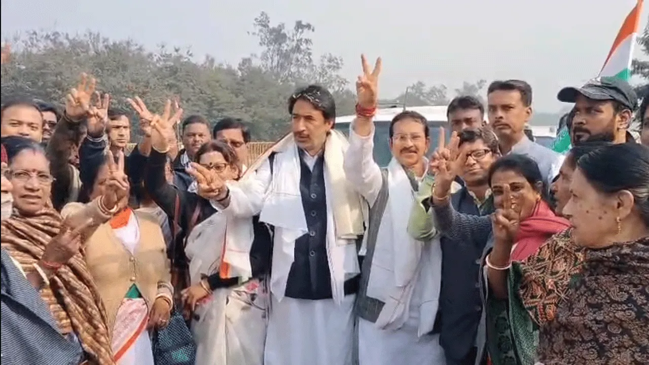 মনরেগার নাম পরিবর্তনের প্রতিবাদে রাজভবন ঘেরাওয়ের ডাক কংগ্রেসের