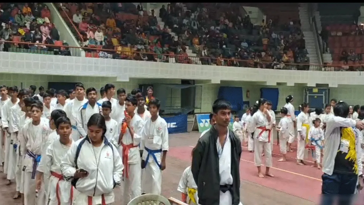 দুর্গাপুরে রাজ্যস্তরের ক্যারাটে প্রতিযোগিতা