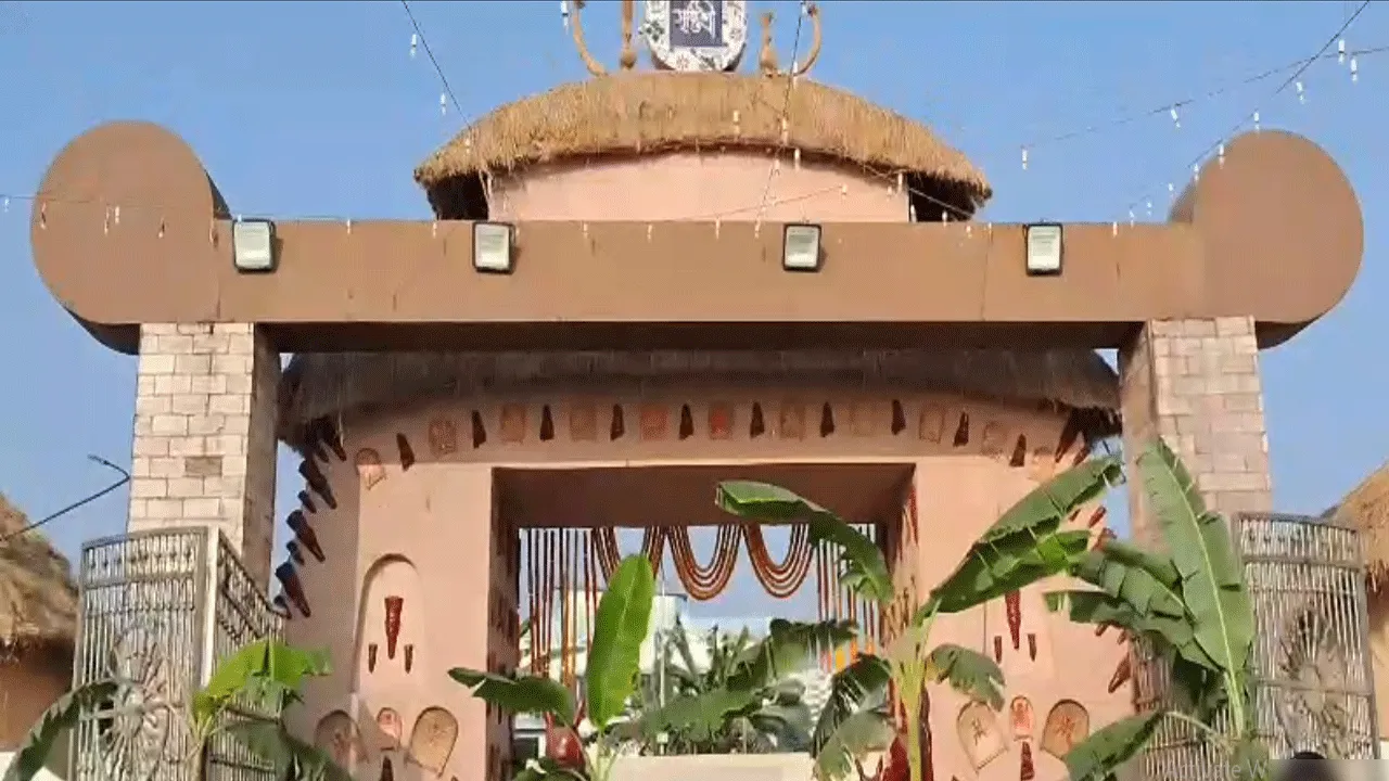 দুর্গাপুর হাট প্রাঙ্গণে আজ থেকে শুরু হল “সৃষ্টিশ্রী মেলা”