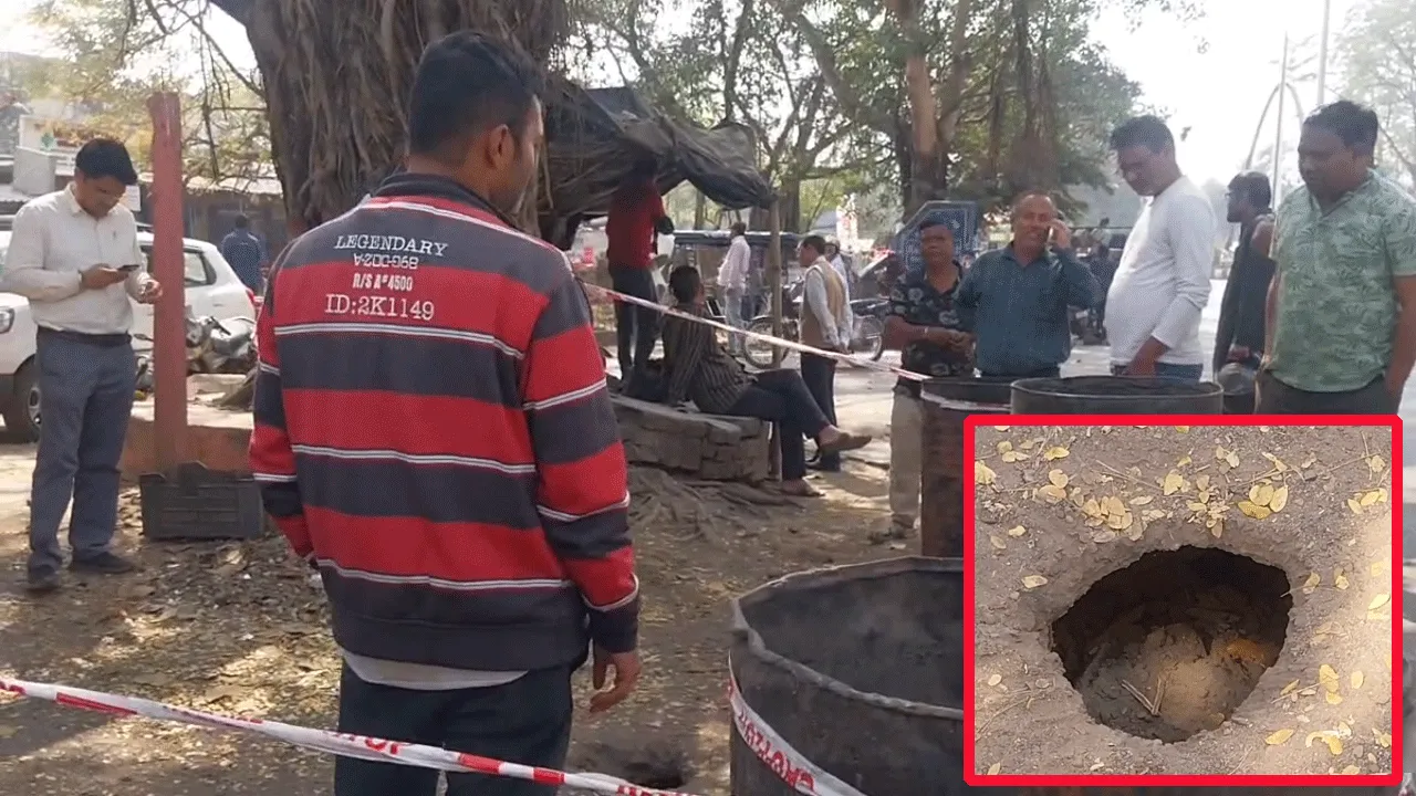 দুর্গাপুরে রাস্তার ধারে ধস নেমে আতঙ্ক
