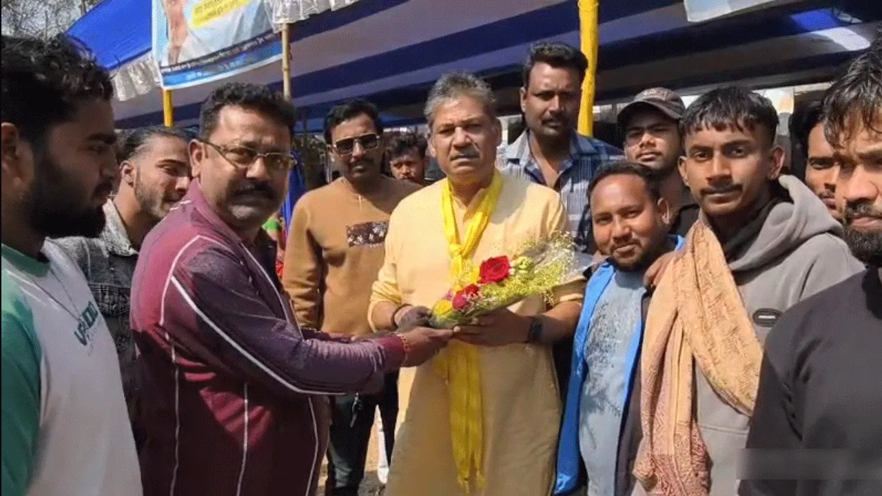বঙ্গ সফরের আগে স্বরাষ্ট্রমন্ত্রীকে বর্ষার ব্যাঙ বলে কটাক্ষ তৃণমূল সাংসদের