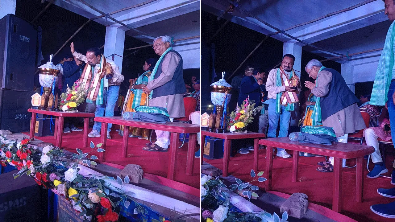 সম্মানিত হলেন প্রবীণ যাত্রা শিল্পী