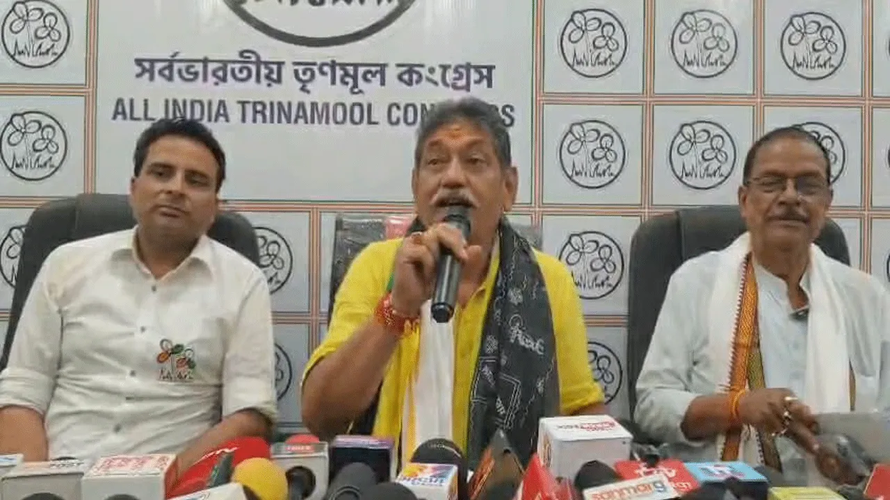 আসানসোলে মোদীর তোপ, পাল্টা আক্রমণে তৃণমূল