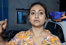 সিটিসেন্টারের রাস্তা থেকে মহিলার গলার সোনার হার ছিনাতাই, উদ্বেগ