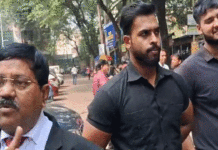 দুর্গাপুর বার অ্যাসোসিয়েশনের ভোটে বাউন্সার!