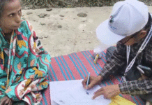 সাহায্য়ের হাত বাড়িয়ে দিলেন বিএলও