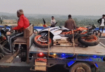 বাইক স্টান্টের নেশা, প্রাণ কেড়ে নিল কলেজ পড়ুয়ার