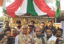 প্রাক্তন প্রয়াত প্রধানমন্ত্রী ডঃ মনমোহন সিংয়ের আবক্ষ মূর্তির উদ্বোধন