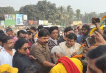 মা সারদার জন্মতিথিতে খুঁটি পুজো করে সূচনা হল কল্পতরু মেলা উৎসবের