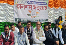 ১০০ দিনের কাজের নাম পরিবর্তনের প্রতিবাদে দুর্গাপুরে অনশন সত্যাগ্রহ কংগ্রেসের