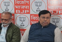 ভেনেজুয়েলার রাষ্ট্রপতির মত মন্ত্রীকে তুলে নিয়ে যাওয়ার নিদান দিলেন কেন্দ্রীয় প্রতিমন্ত্রী