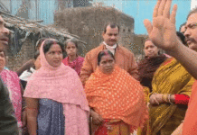 সপ্তাহব্যাপী জল নেই, প্রধান পাইপ লাইনের ভাল্বের চাবি খুলে নিলেন মহিলারা