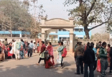 কড়া নজরদারিতে রাজ্য জুড়ে শুরু উচ্চ মাধ্যমিক পরীক্ষা