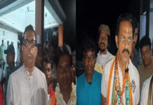 প্রচারে তৃণমূল প্রার্থীকে মাফিয়া বলে কটাক্ষ বিজেপি সাংসদের