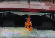 বাসন্তীতে বিজেপি প্রার্থীর উপর হামলা, ভাঙচুর গাড়ি