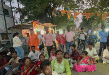 মোদির সভায় ‘মোবাইল ছিনতাই’, থানা ঘেরাও করে বিজেপির বিক্ষোভ